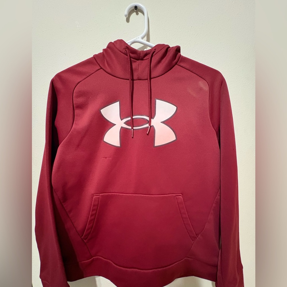 Women Under Armour size Medium Color Pink with gradient color on the Front
